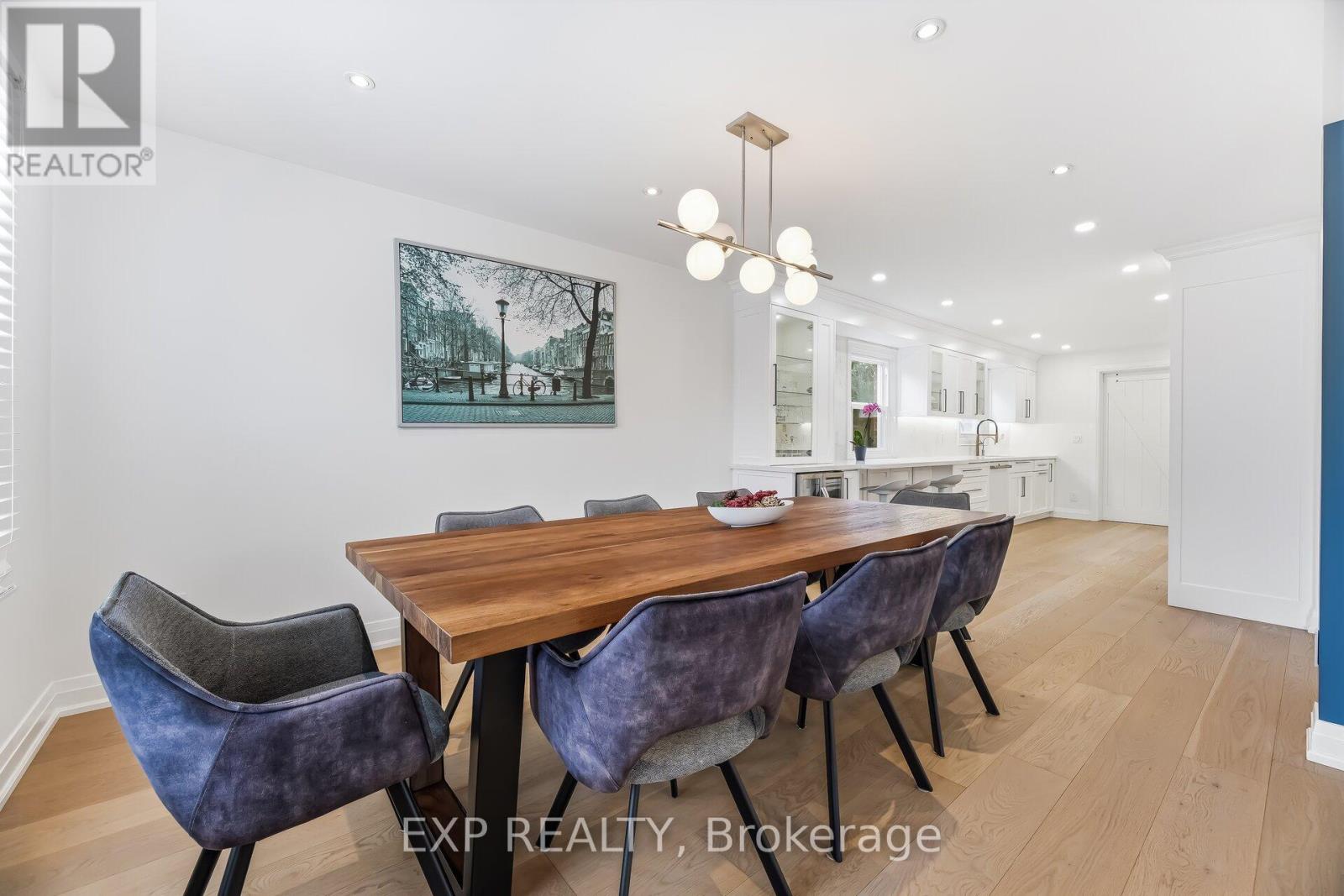 1220 Thoresby Drive, Oakville, Ontario  L6J 7K3 - Photo 10 - W12962018