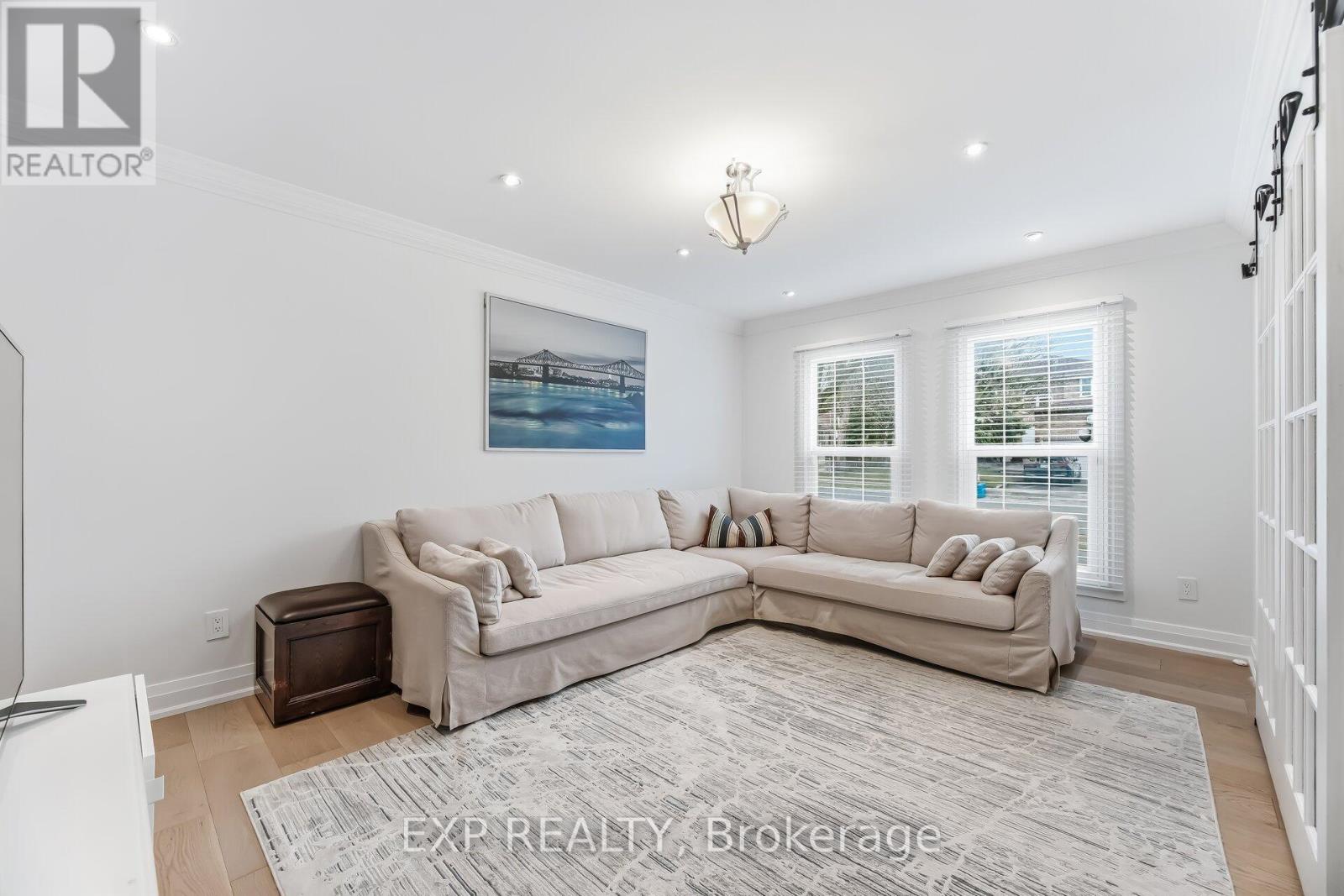 1220 Thoresby Drive, Oakville, Ontario  L6J 7K3 - Photo 18 - W12962018