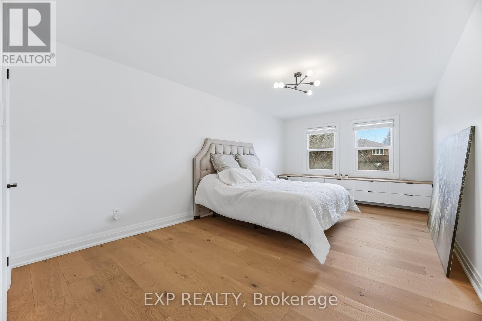 1220 Thoresby Drive, Oakville, Ontario  L6J 7K3 - Photo 24 - W12962018