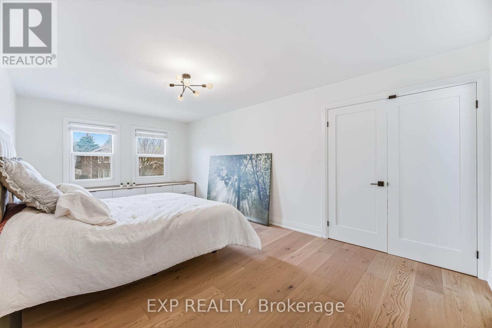 1220 Thoresby Drive, Oakville, Ontario  L6J 7K3 - Photo 25 - W12962018