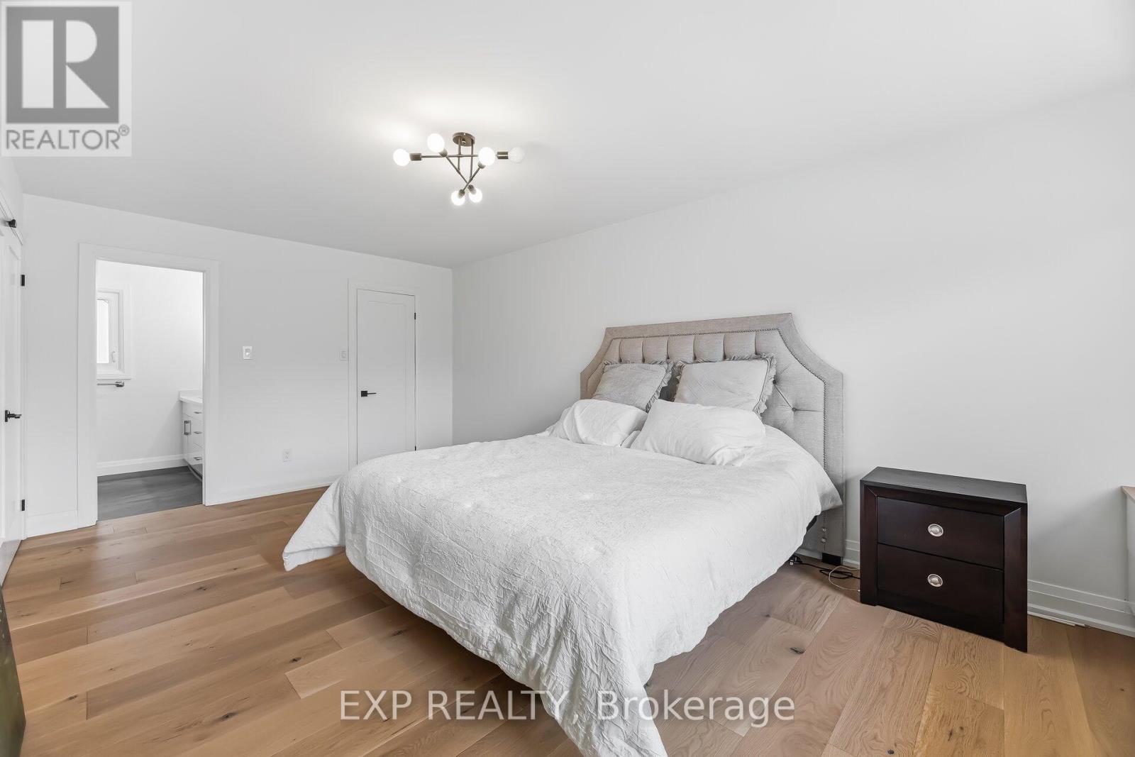 1220 Thoresby Drive, Oakville, Ontario  L6J 7K3 - Photo 26 - W12962018