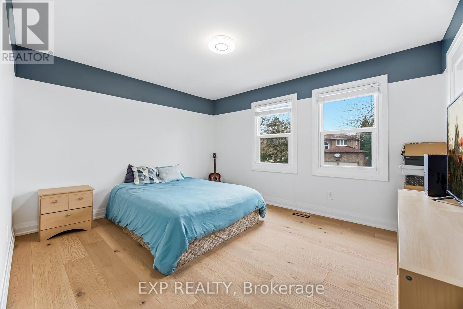 1220 Thoresby Drive, Oakville, Ontario  L6J 7K3 - Photo 33 - W12962018