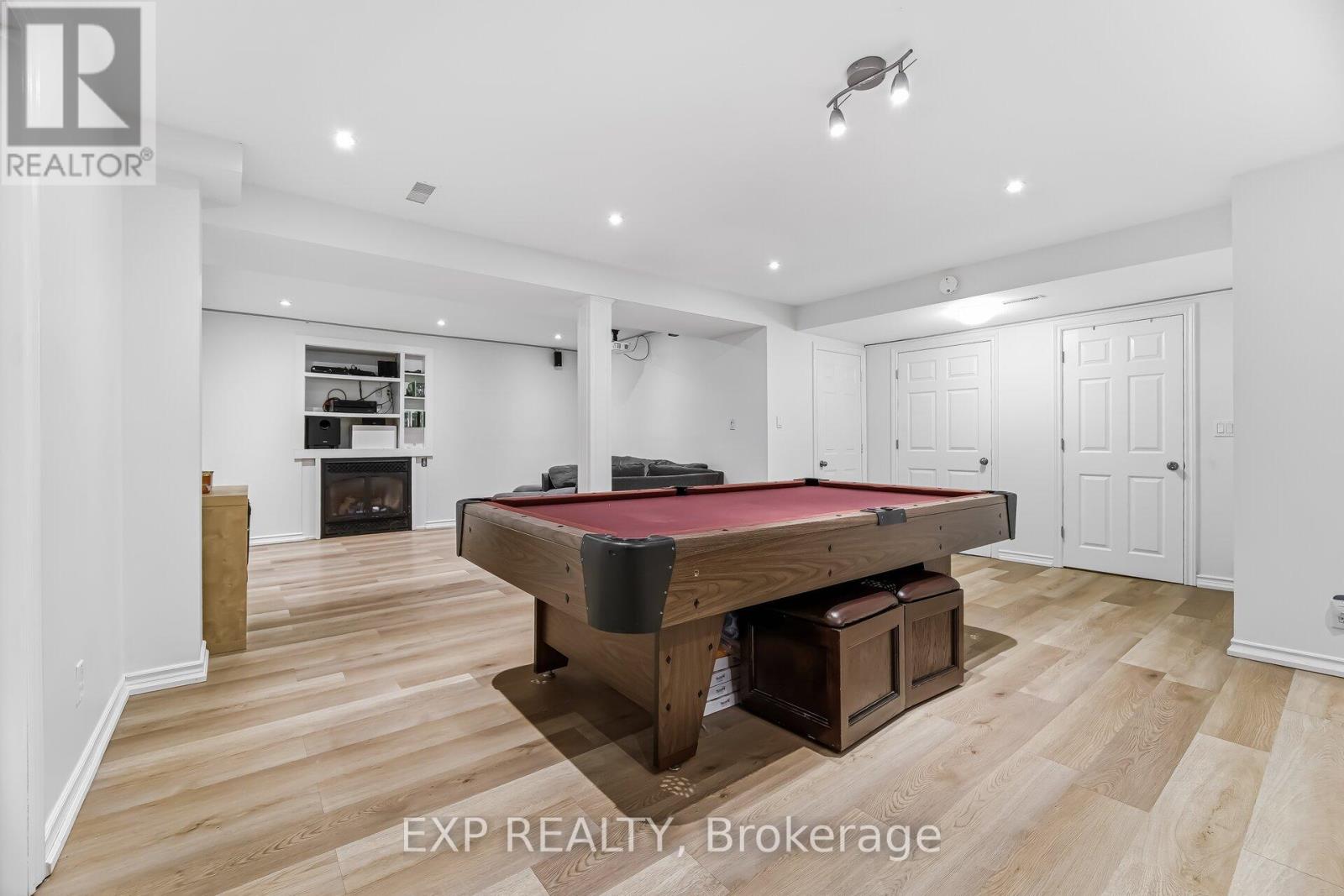 1220 Thoresby Drive, Oakville, Ontario  L6J 7K3 - Photo 41 - W12962018