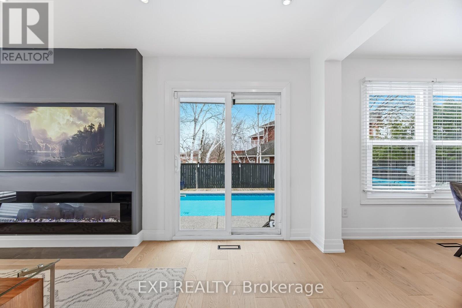 1220 Thoresby Drive, Oakville, Ontario  L6J 7K3 - Photo 46 - W12962018