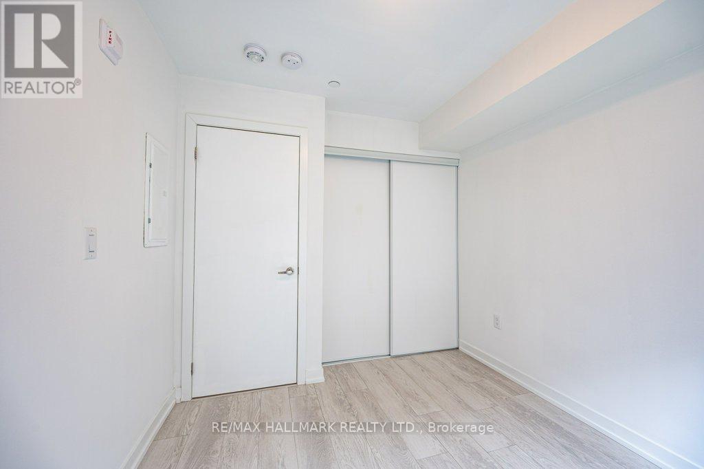 9 - 3566 Colonial Drive, Mississauga, Ontario  L5L 0C1 - Photo 9 - W12962042