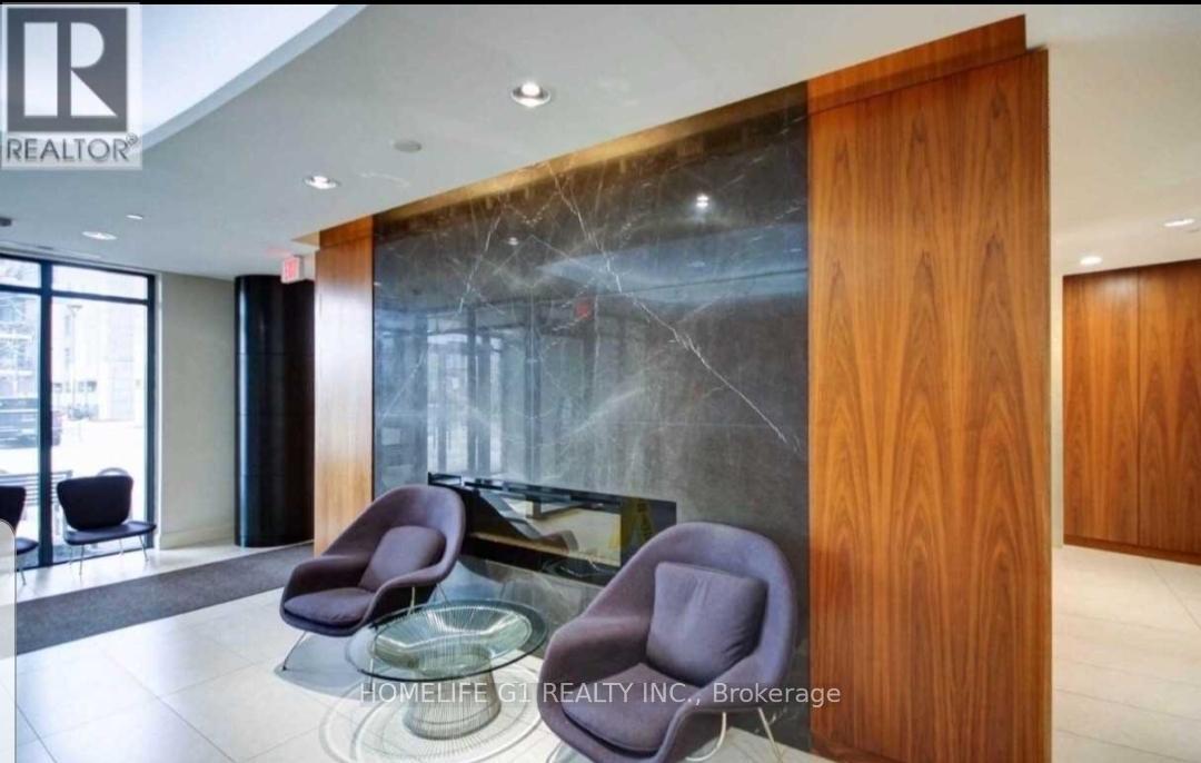 1 Valhalla Road, Toronto, Ontario  M9B 1S9 - Photo 3 - W12962070