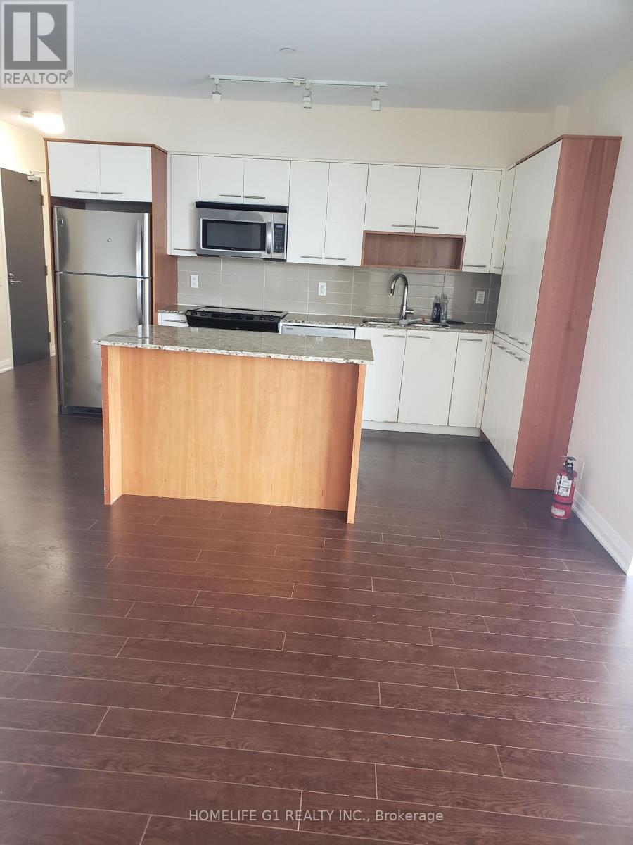 1 Valhalla Road, Toronto, Ontario  M9B 1S9 - Photo 4 - W12962070