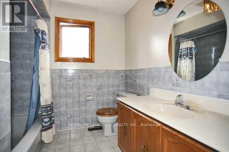 Upper - 4461 Weymouth Commons Crescent, Mississauga, Ontario  L5R 1P5 - Photo 8 - W12962078