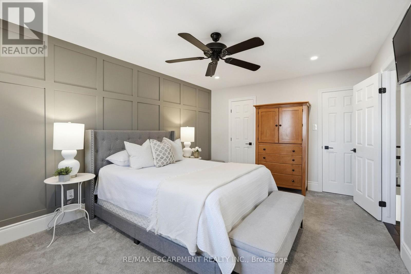 2443 Newport Street, Burlington, Ontario  L7M 3Y1 - Photo 24 - W12962080