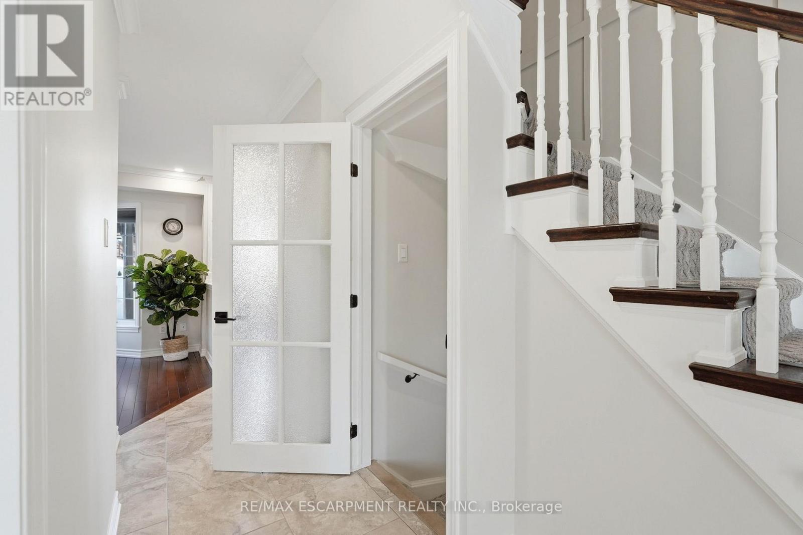 2443 Newport Street, Burlington, Ontario  L7M 3Y1 - Photo 34 - W12962080