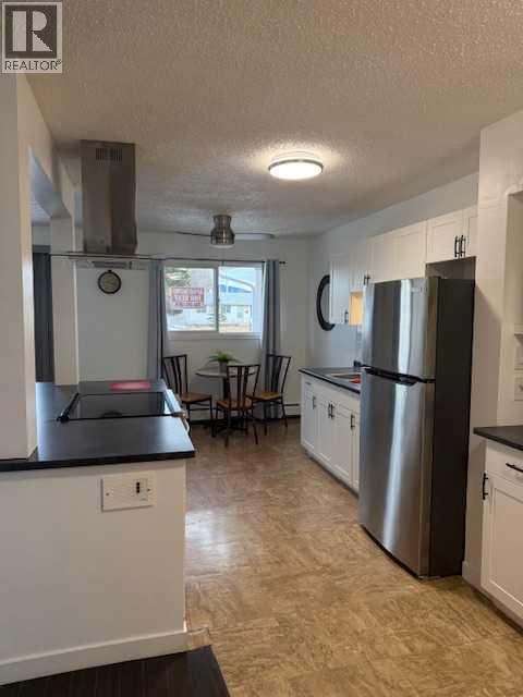 202, 11114 Hoppe Avenue, Grande Cache, Alberta  T0E 0Y0 - Photo 3 - A2283091