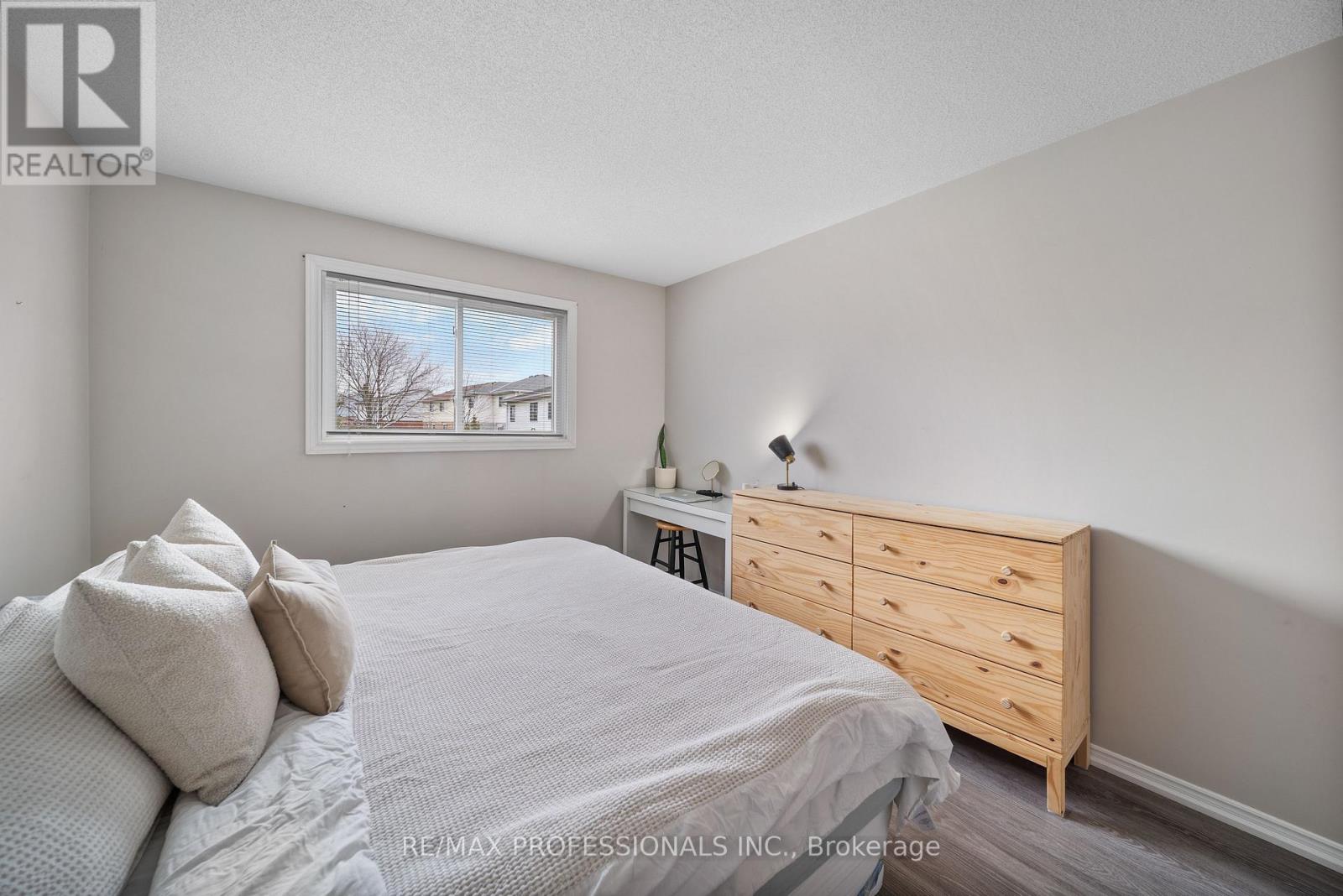 522 Trico Drive, Cambridge, Ontario  N3H 5M5 - Photo 16 - X12962036