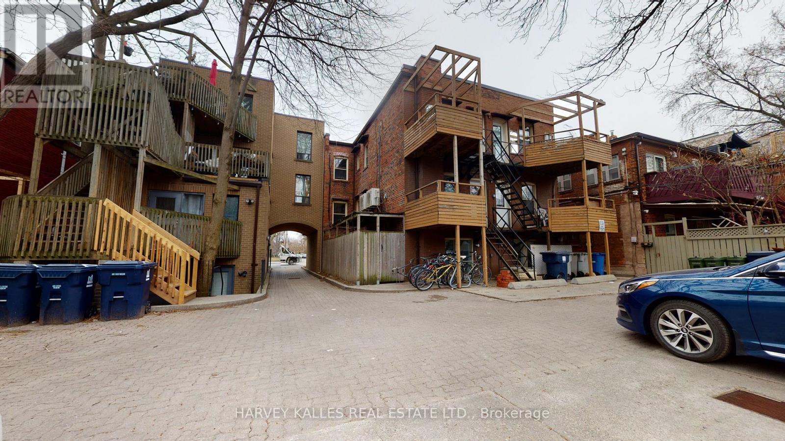 1 - 1065 Bathurst Street, Toronto, Ontario  M5R 3G8 - Photo 15 - C12797456