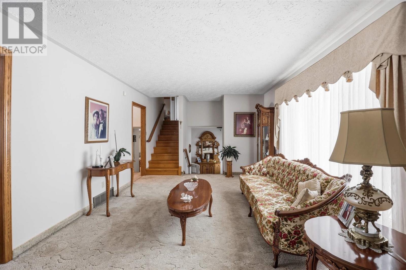 74 Bitonti Cres, Sault Ste. Marie, Ontario  P6C 6A9 - Photo 7 - SM260596