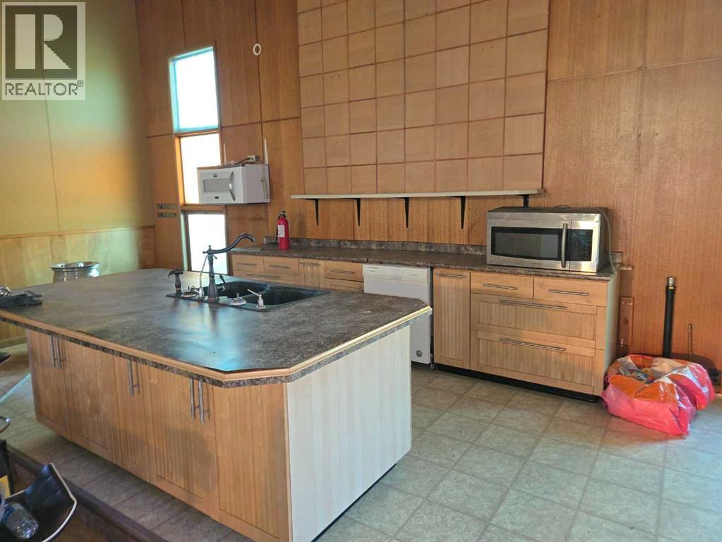 204 Lay Vivian Avenue W, Galahad, Alberta  T0B 1R0 - Photo 17 - A2294541