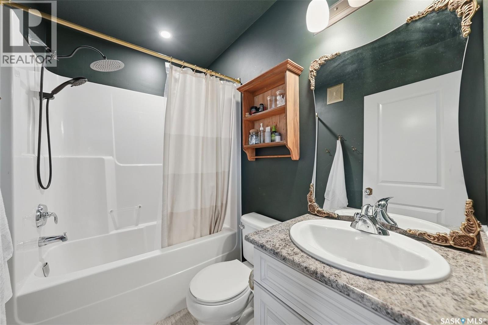 105 100 Chaparral Boulevard, Martensville, Saskatchewan  S0K 0A2 - Photo 15 - SK032126