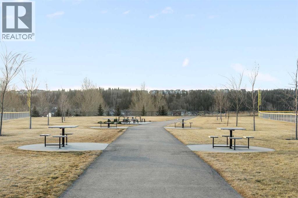 208, 156 Park Street, Cochrane, Alberta  T4C 2B8 - Photo 38 - A2291443