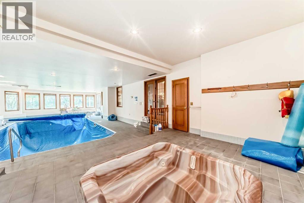 131 Varsity Estates Terrace NW, Calgary, Alberta  T3B 5J6 - Photo 35 - A2294440