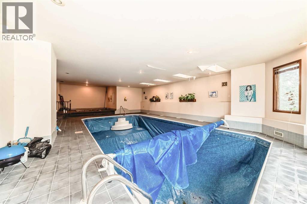 131 Varsity Estates Terrace NW, Calgary, Alberta  T3B 5J6 - Photo 37 - A2294440