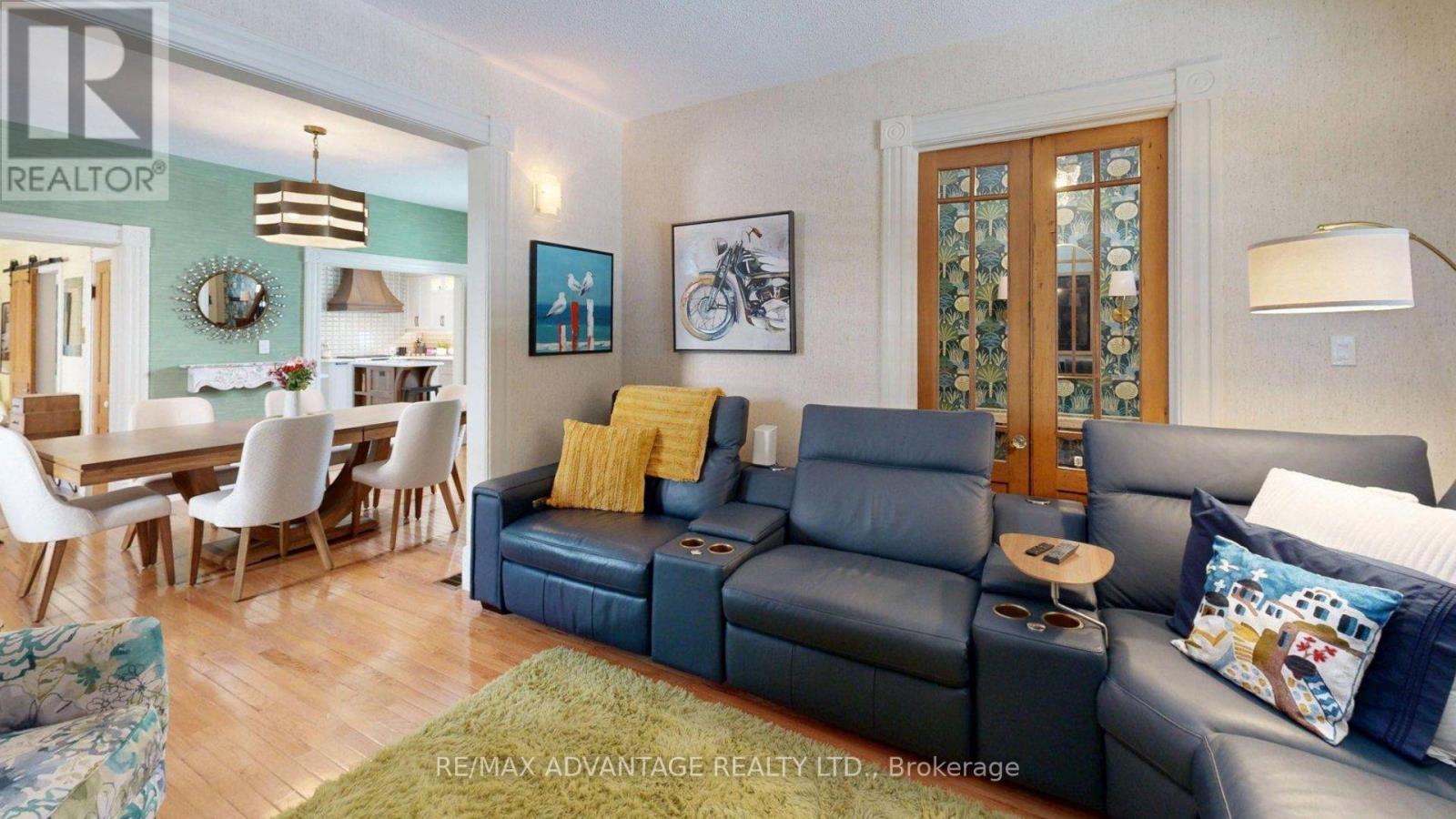 57 Queen Street, St. Thomas, Ontario  N5R 3J4 - Photo 13 - X12962090