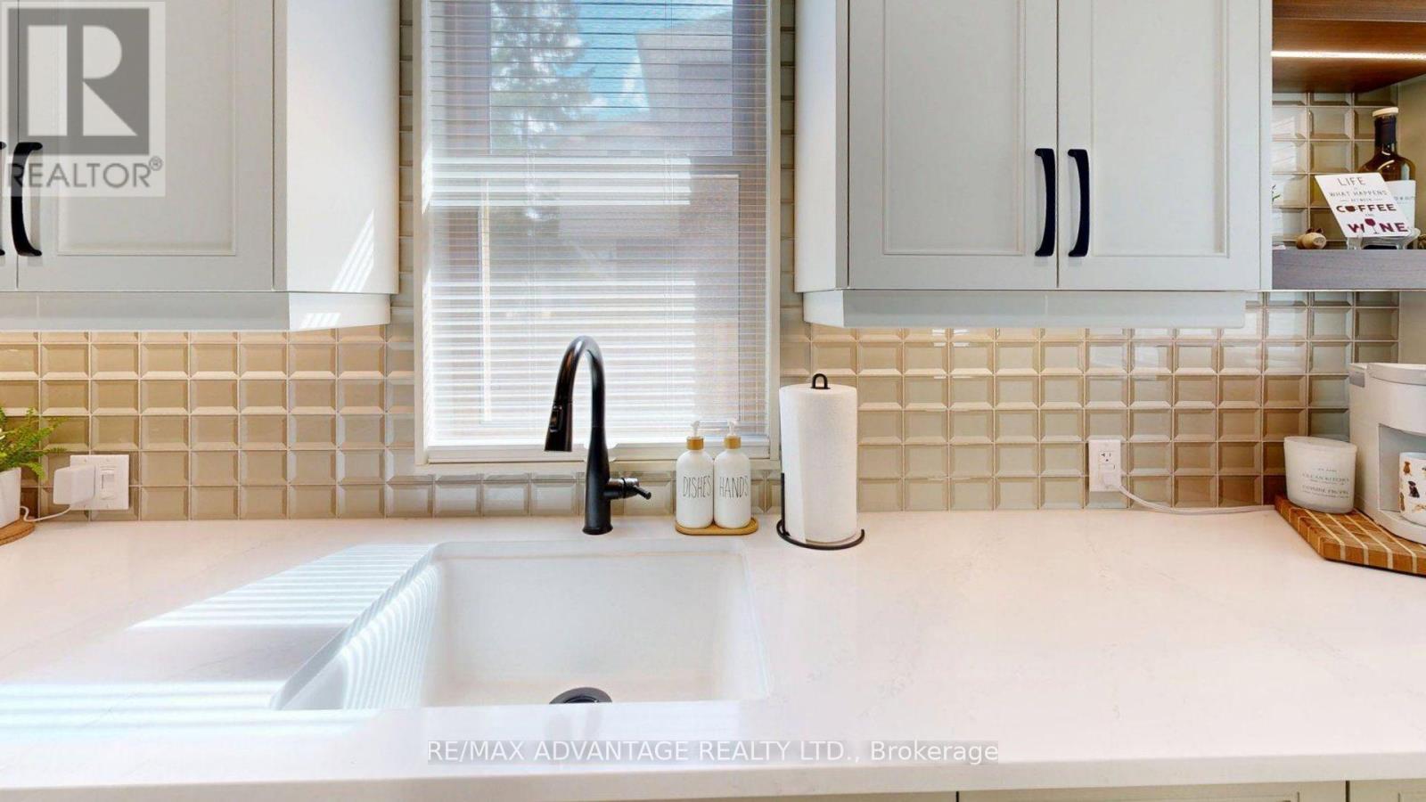 57 Queen Street, St. Thomas, Ontario  N5R 3J4 - Photo 23 - X12962090