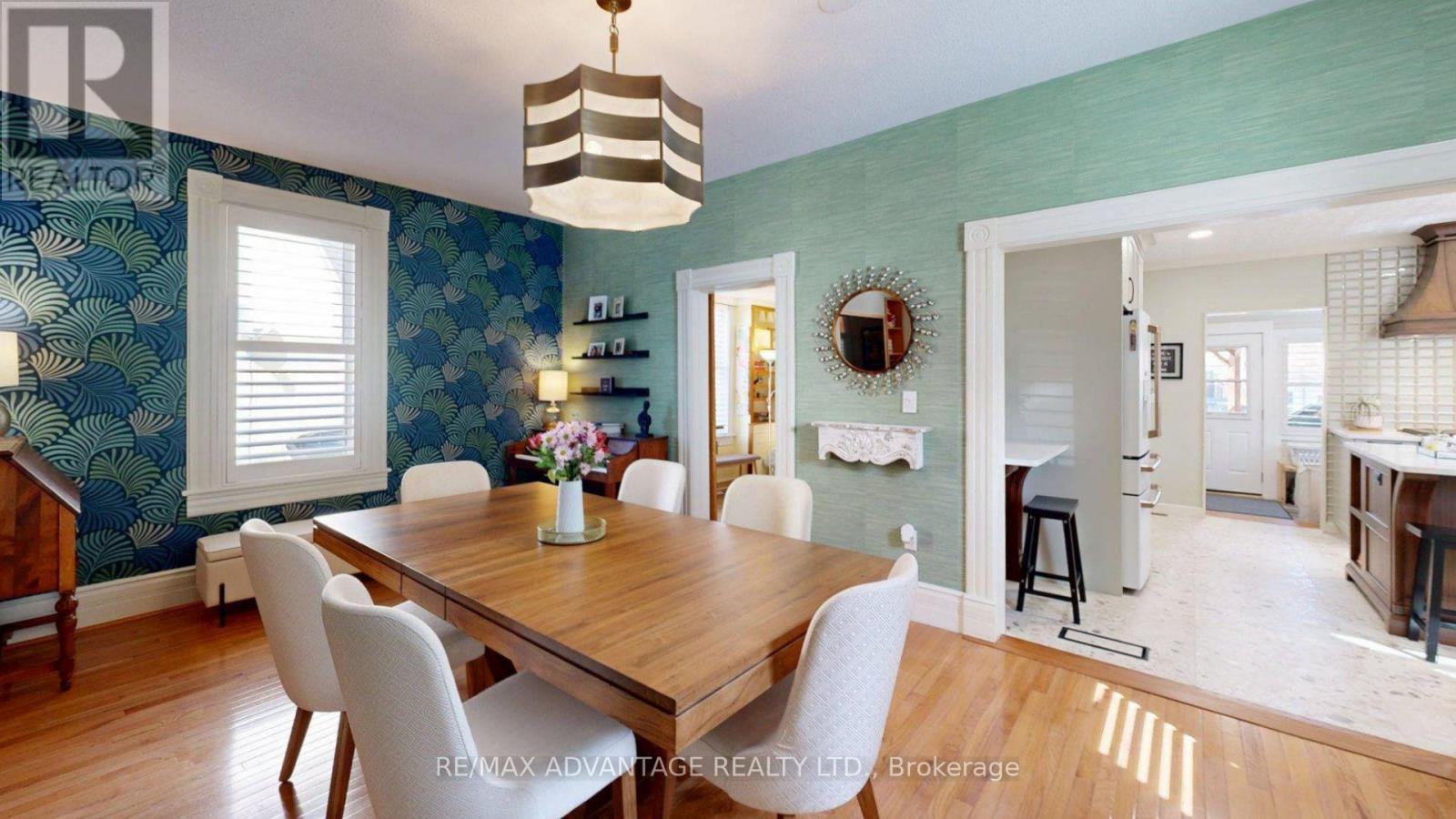 57 Queen Street, St. Thomas, Ontario  N5R 3J4 - Photo 8 - X12962090