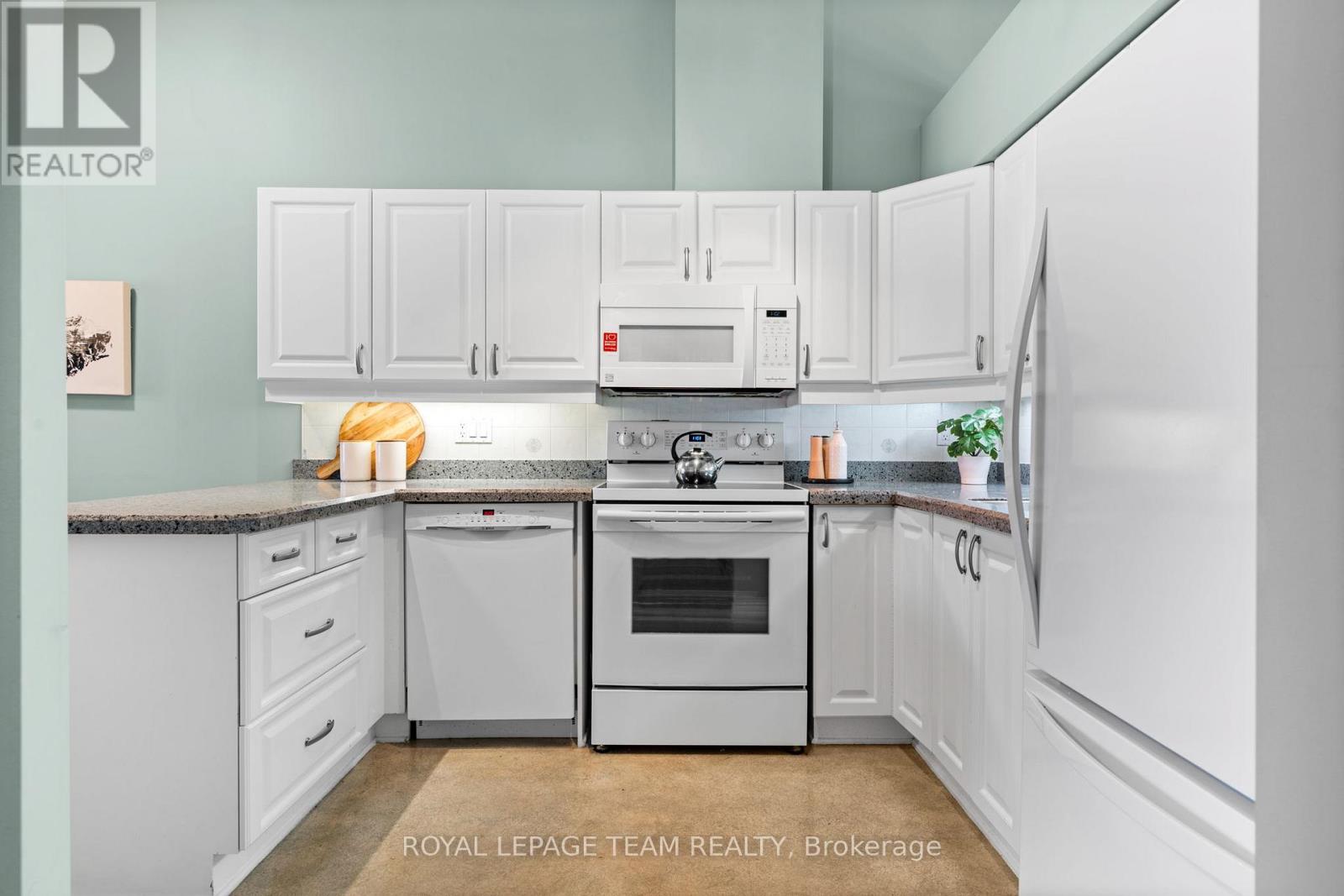 56 Coulson Court, Ottawa, Ontario  K2K 2X9 - Photo 10 - X12962092