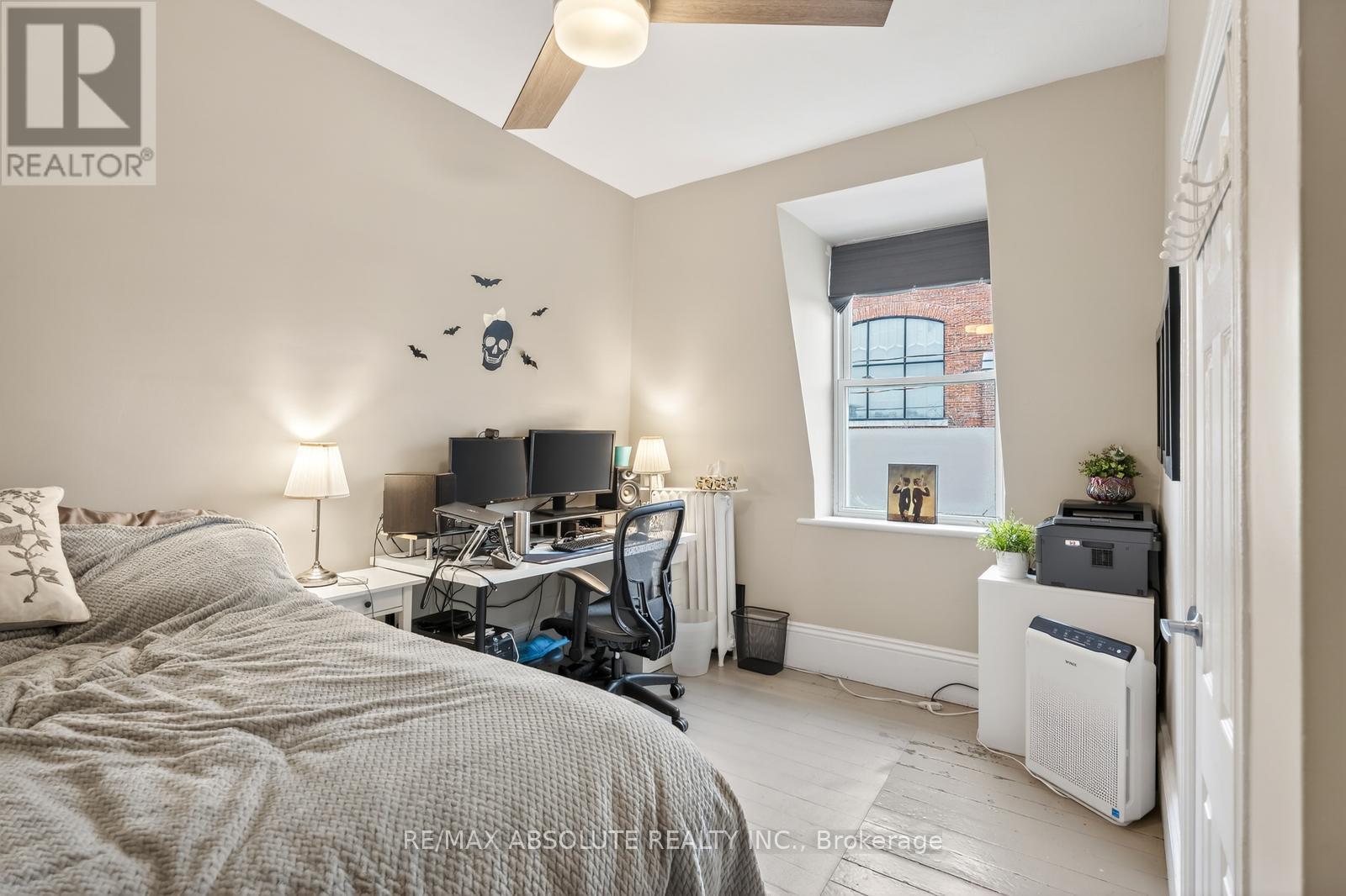 231 Bell Street N, Ottawa, Ontario  K1R 7E1 - Photo 17 - X12962104