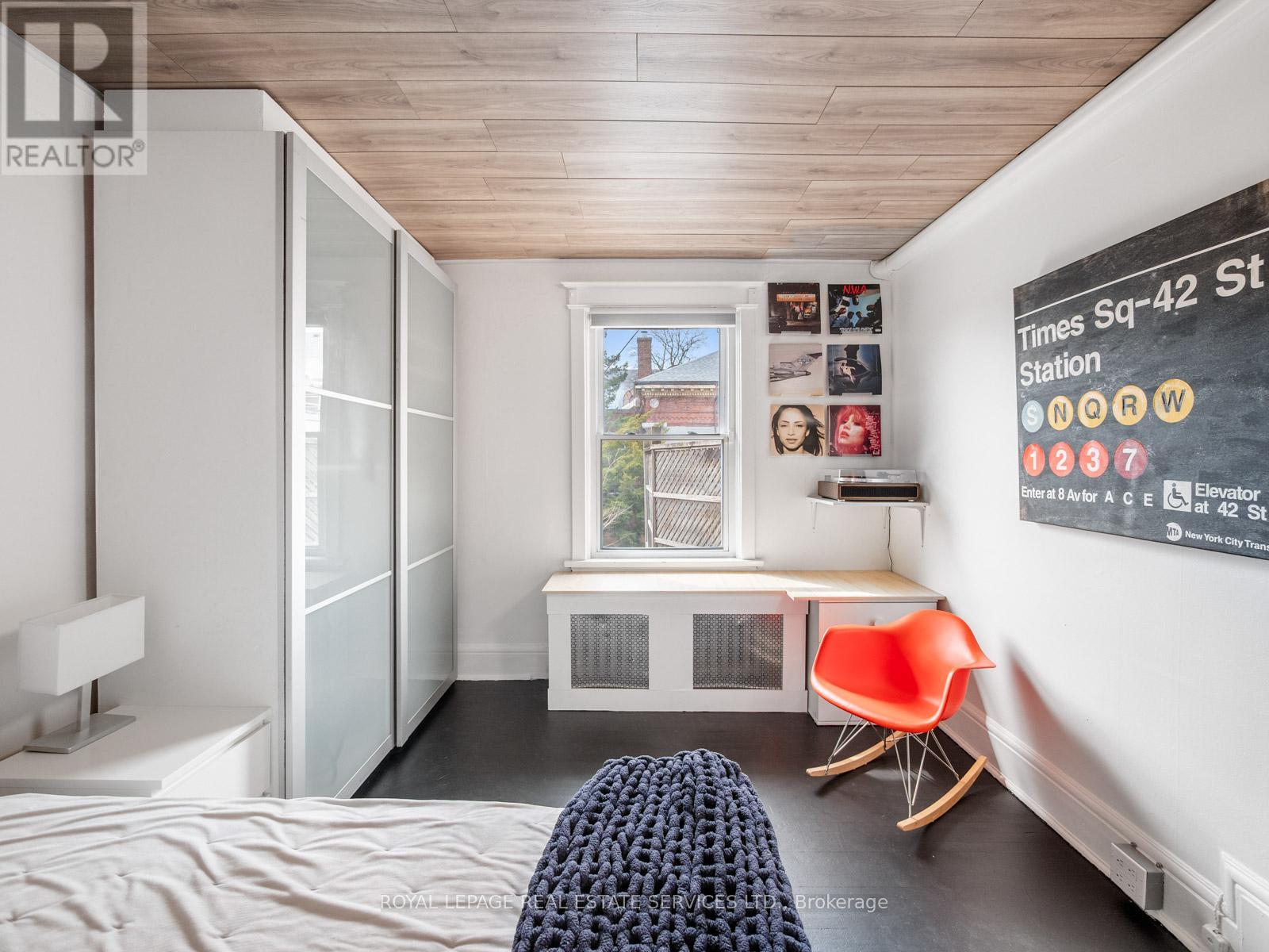 162 Medland Street, Toronto, Ontario  M6P 2N5 - Photo 26 - W12961472