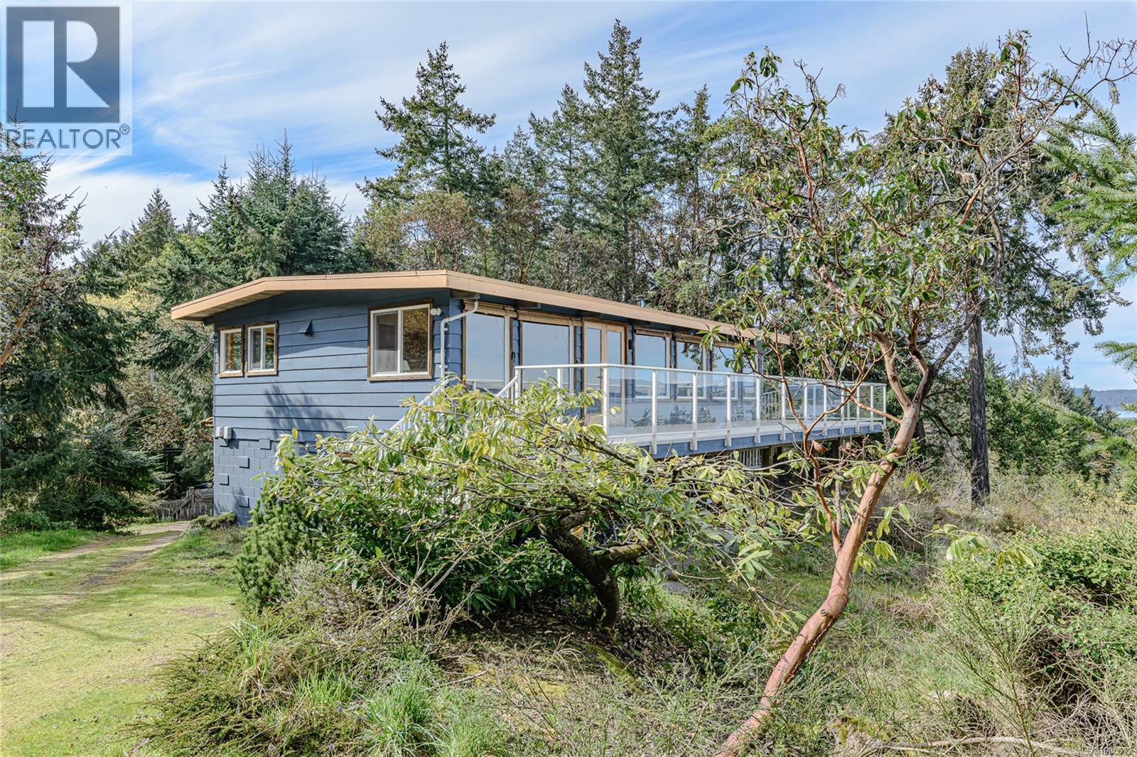 1500 Beddis Rd, Salt Spring, British Columbia