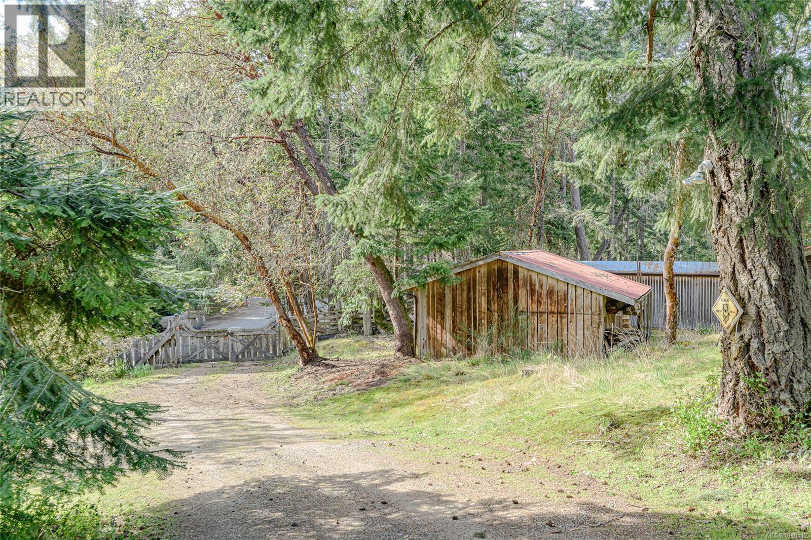 1500 Beddis Rd, Salt Spring, British Columbia  V8K 2E3 - Photo 40 - 1030512
