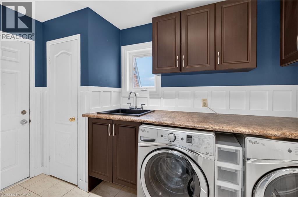 53 Laurendale Avenue, Waterdown, Ontario  L8B 0M6 - Photo 13 - 40817865