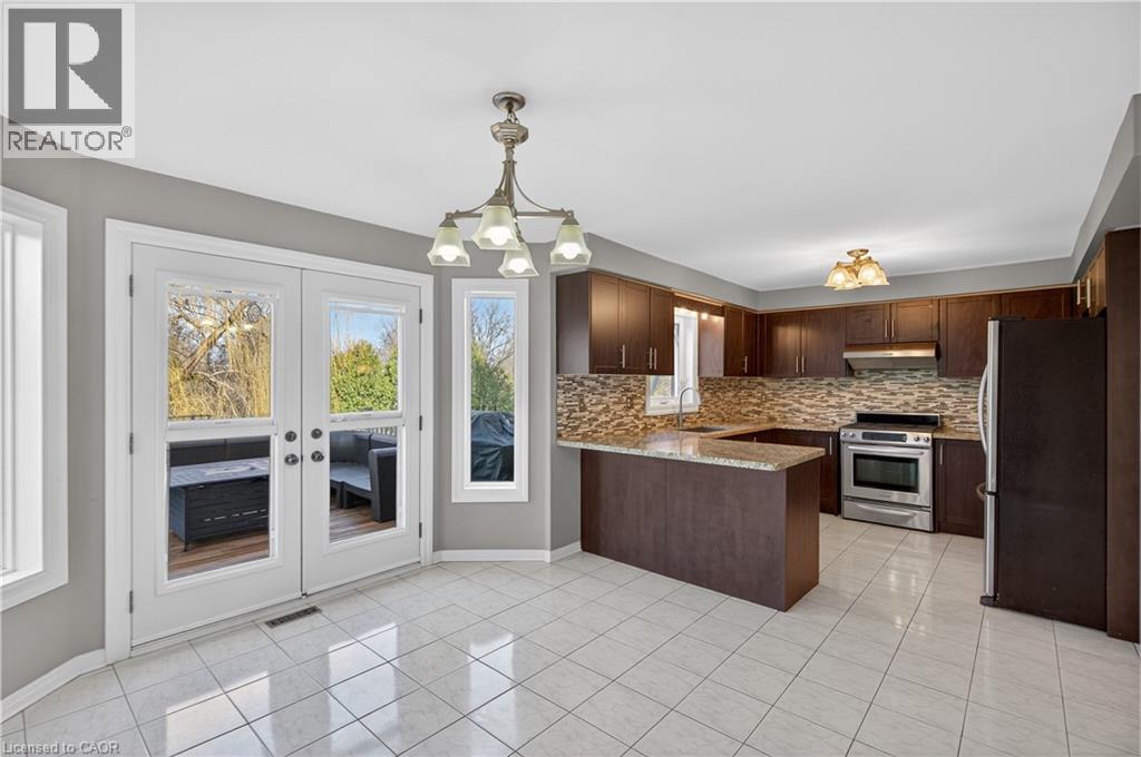 53 Laurendale Avenue, Waterdown, Ontario  L8B 0M6 - Photo 5 - 40817865