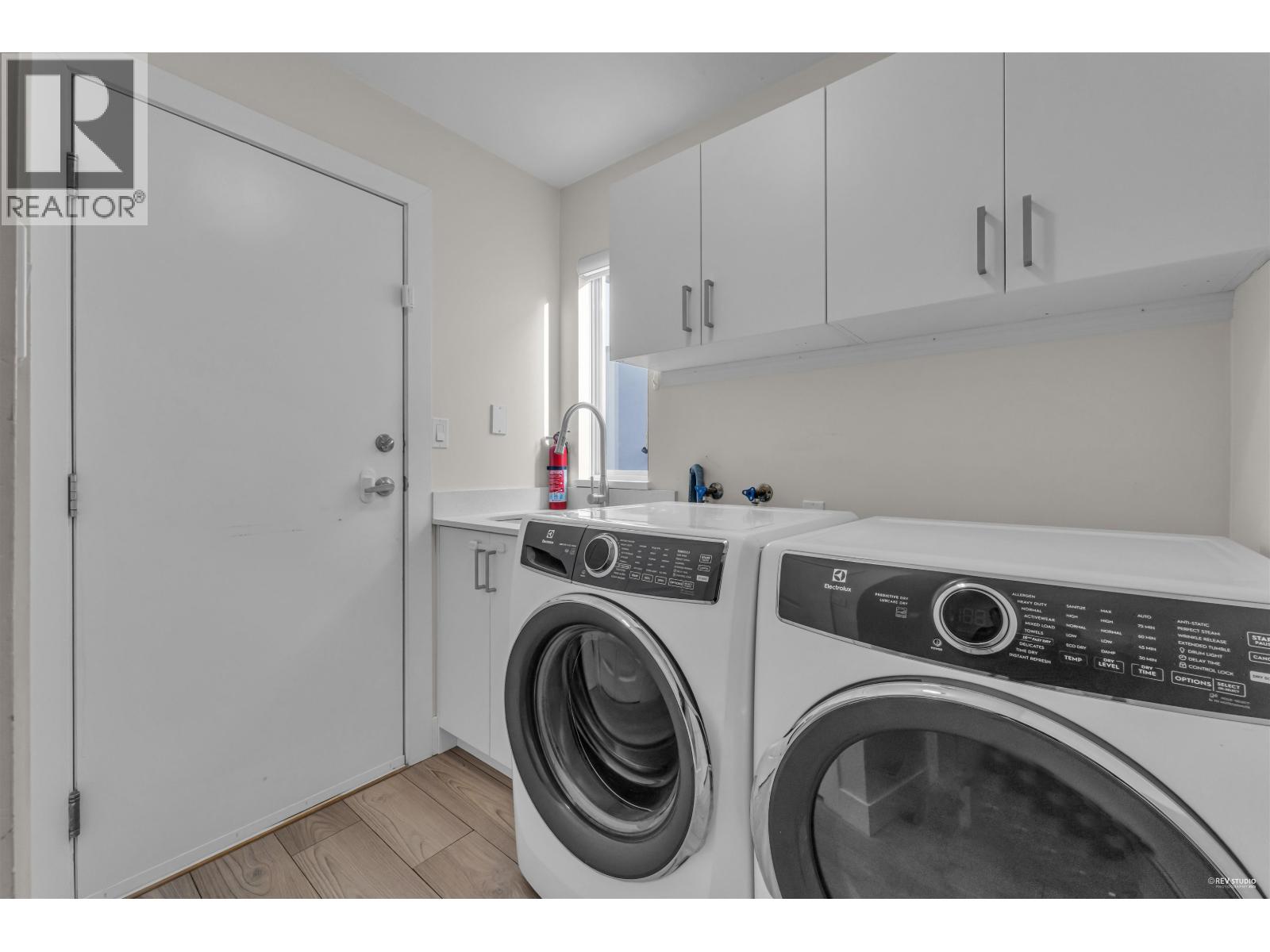 633 Fir Street, North Vancouver, British Columbia  V7M 1W3 - Photo 29 - R3107178