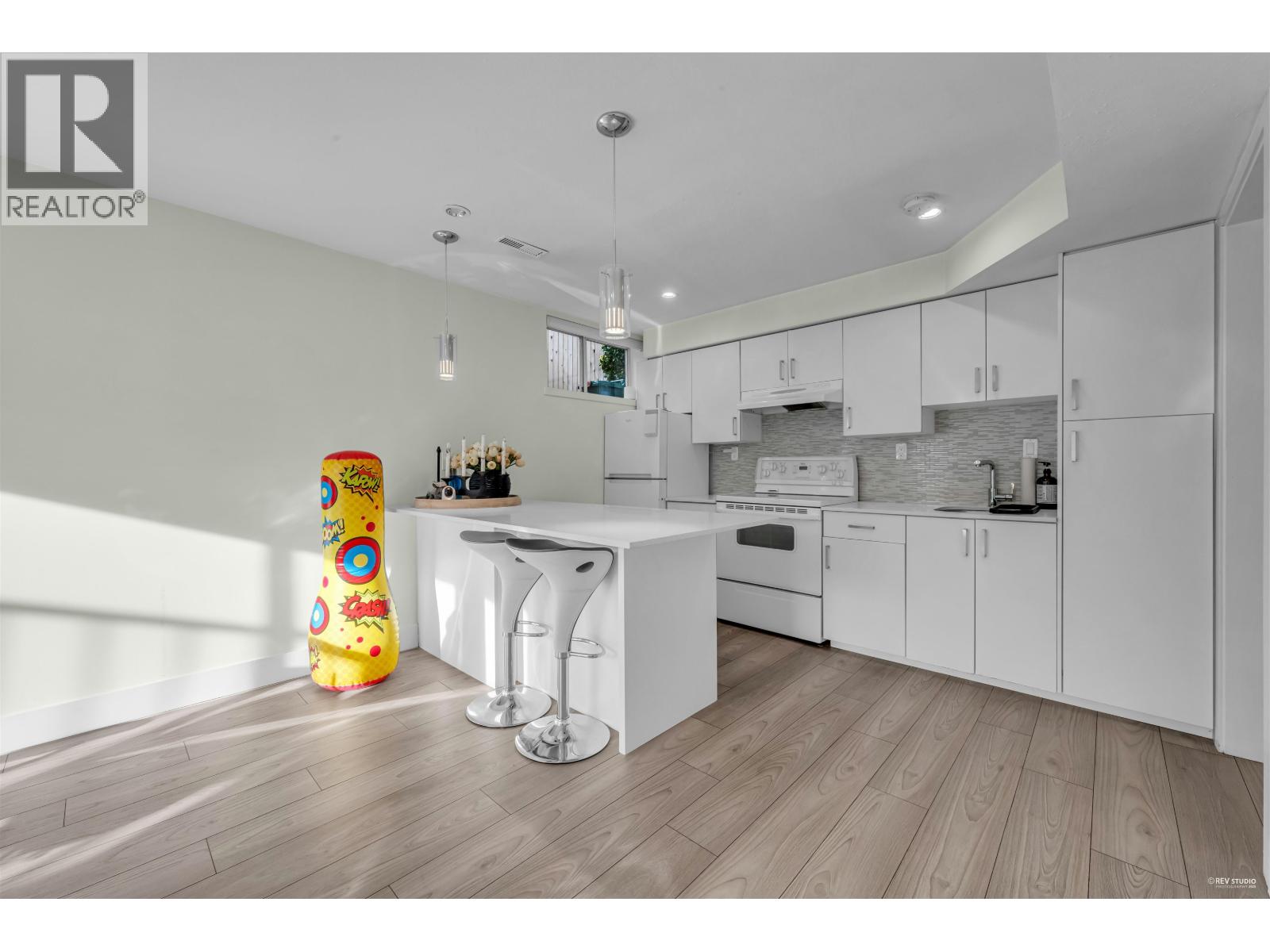 633 Fir Street, North Vancouver, British Columbia  V7M 1W3 - Photo 34 - R3107178