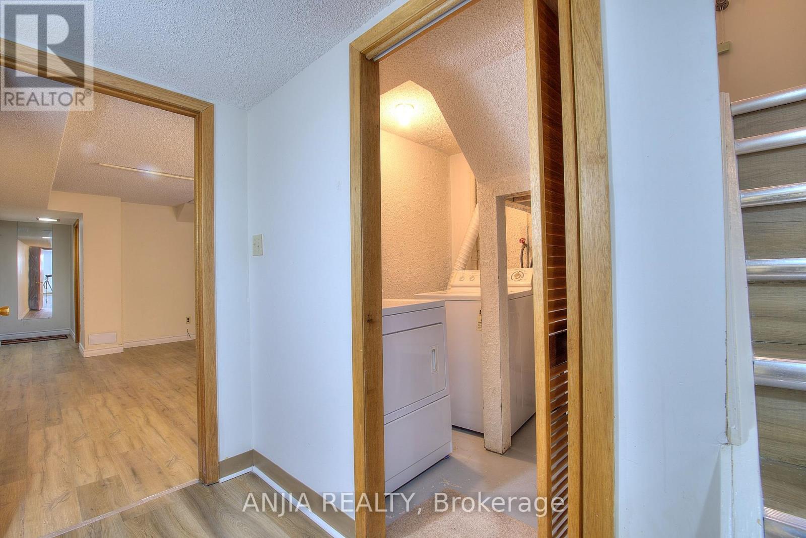 Cres - 128 Loganberry Crescent, Toronto, Ontario  M2H 3H1 - Photo 17 - C12962102