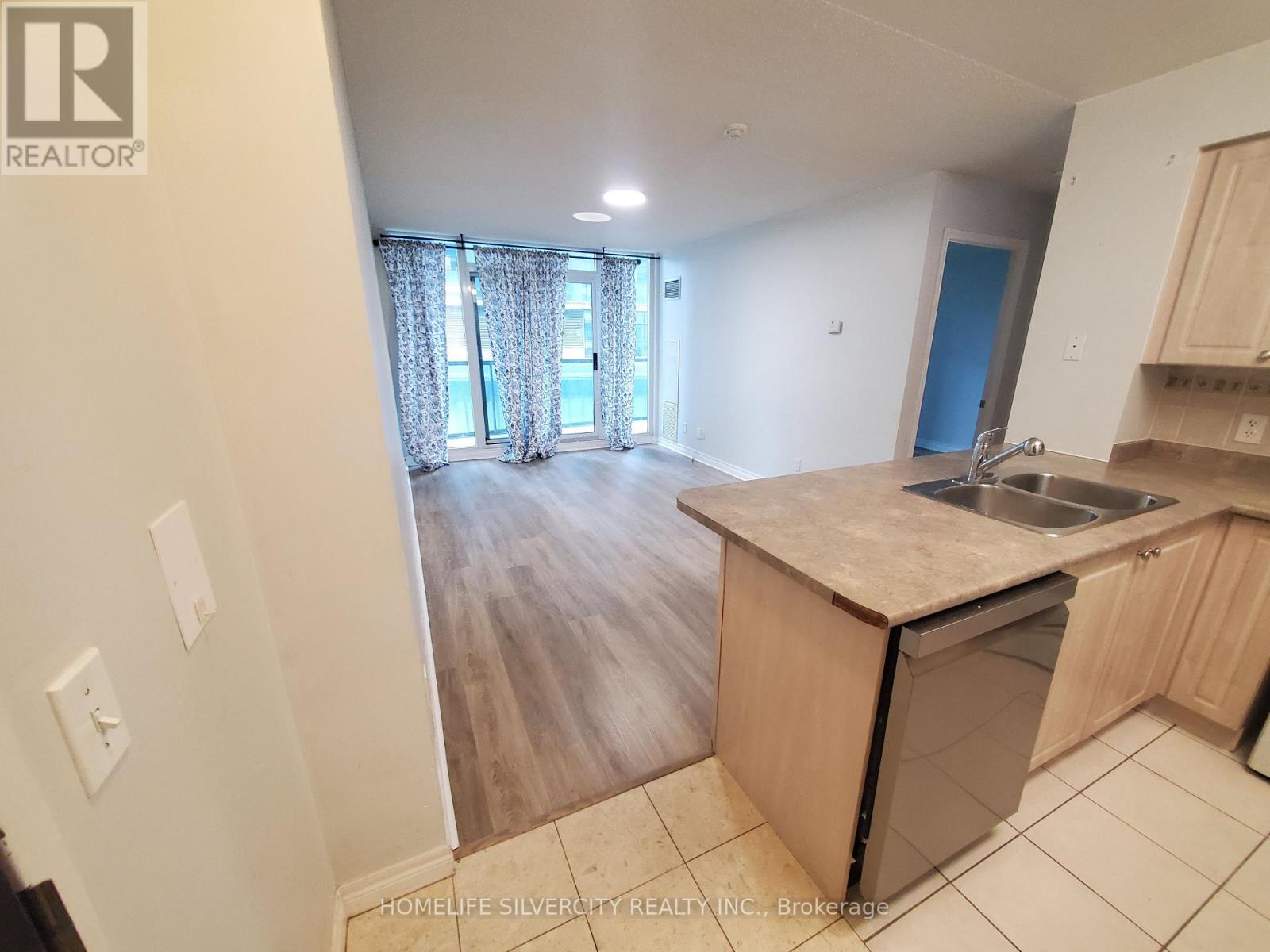 607 - 30 Grand Trunk Crescent, Toronto, Ontario  M5J 3A4 - Photo 28 - C12882806