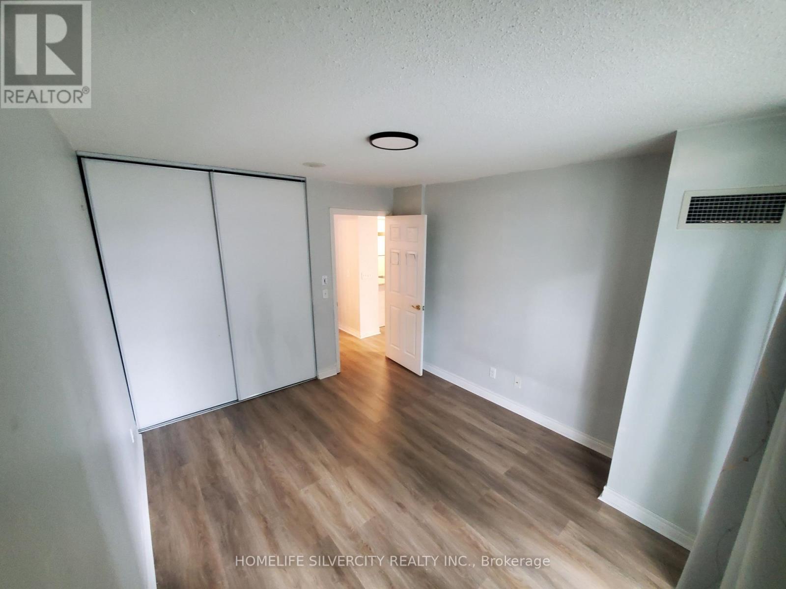 607 - 30 Grand Trunk Crescent, Toronto, Ontario  M5J 3A4 - Photo 36 - C12882806