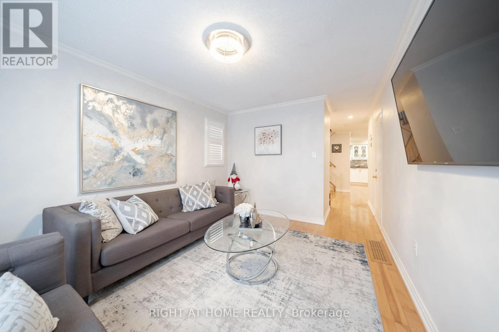 21 - 370 Riddell Court, Newmarket (Gorham-College Manor), Ontario  L3Y 8M8 - Photo 15 - N12918240