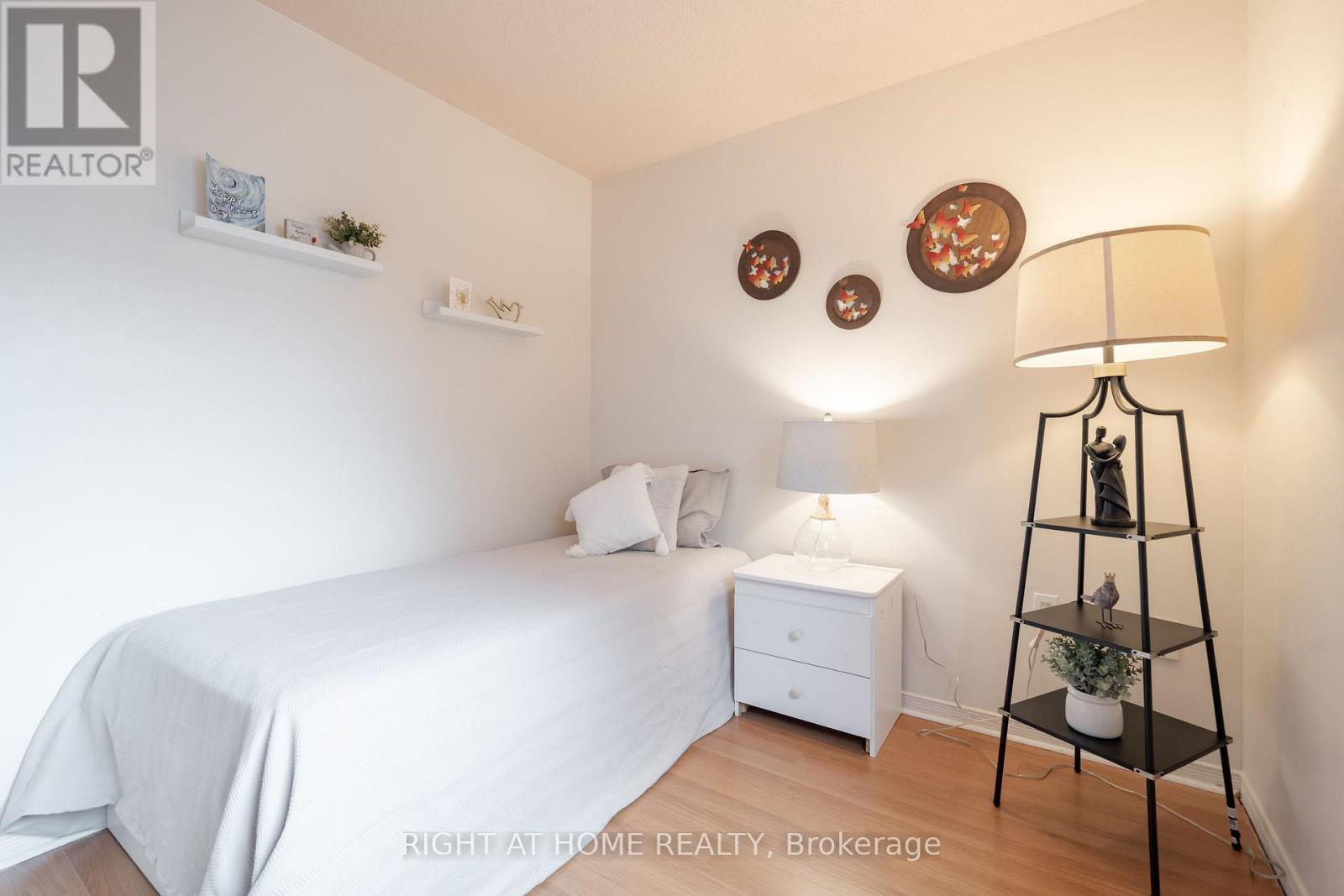 21 - 370 Riddell Court, Newmarket (Gorham-College Manor), Ontario  L3Y 8M8 - Photo 31 - N12918240