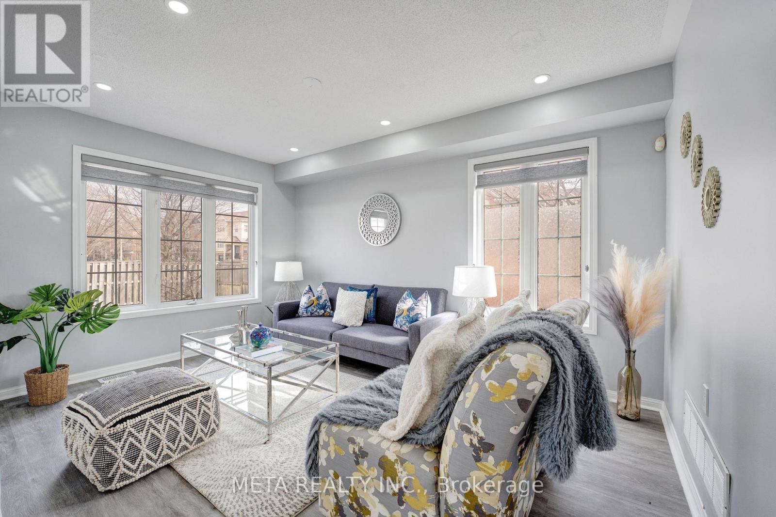 59 Brunswick Street, Brampton, Ontario  L6X 4Y4 - Photo 8 - W12962020