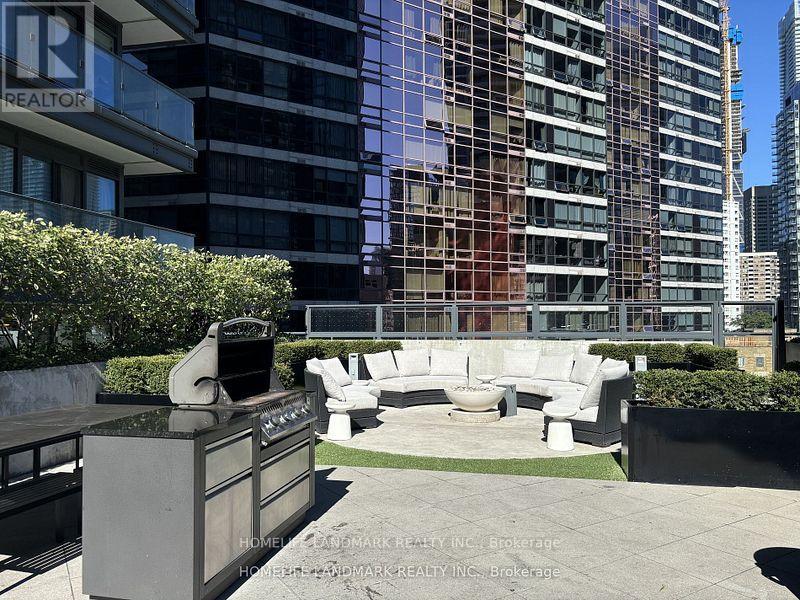 512 - 955 Bay Street, Toronto, Ontario  M5S 2A2 - Photo 17 - C12917414