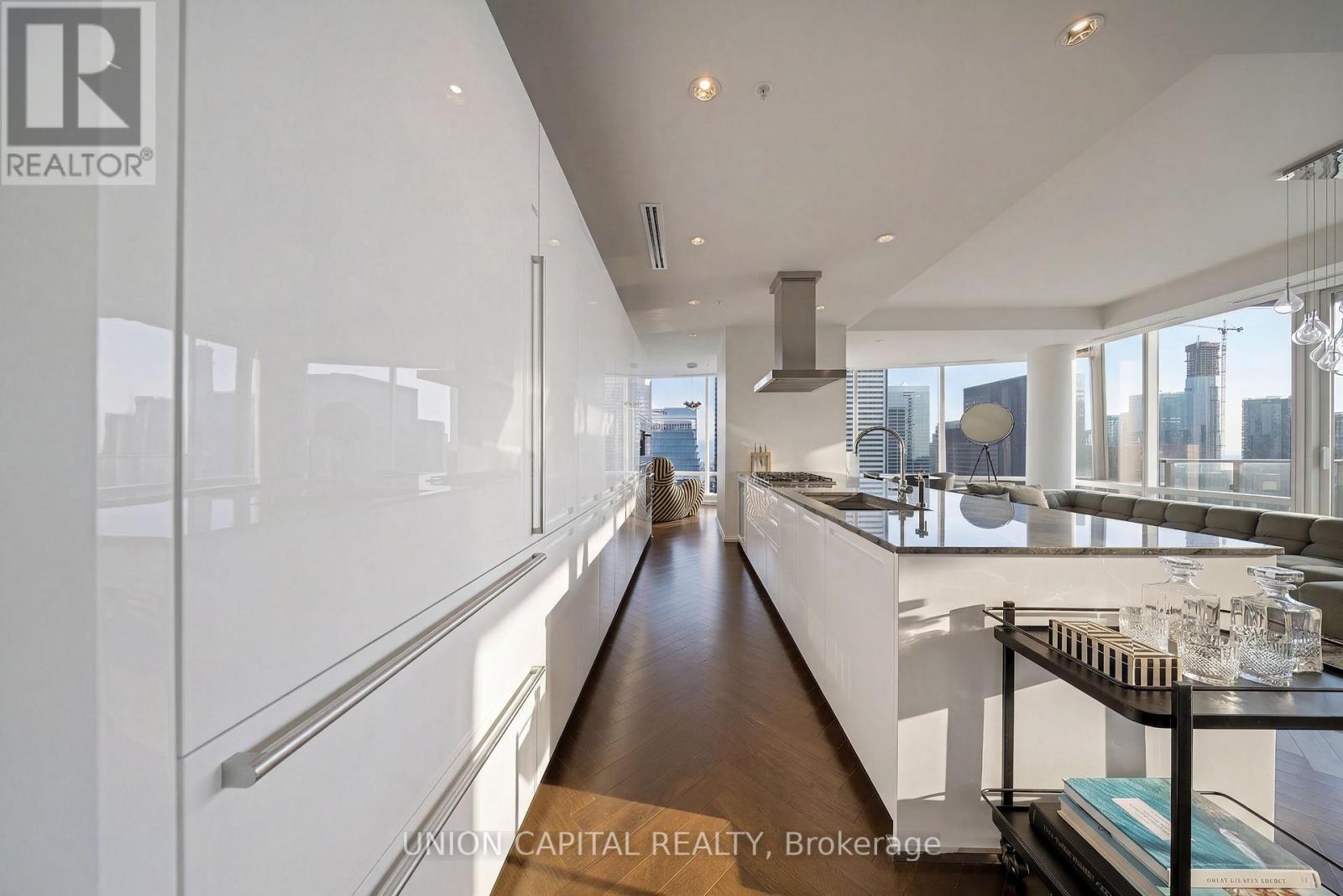 5508 - 180 University Avenue, Toronto, Ontario  M5H 0A2 - Photo 13 - C12959530