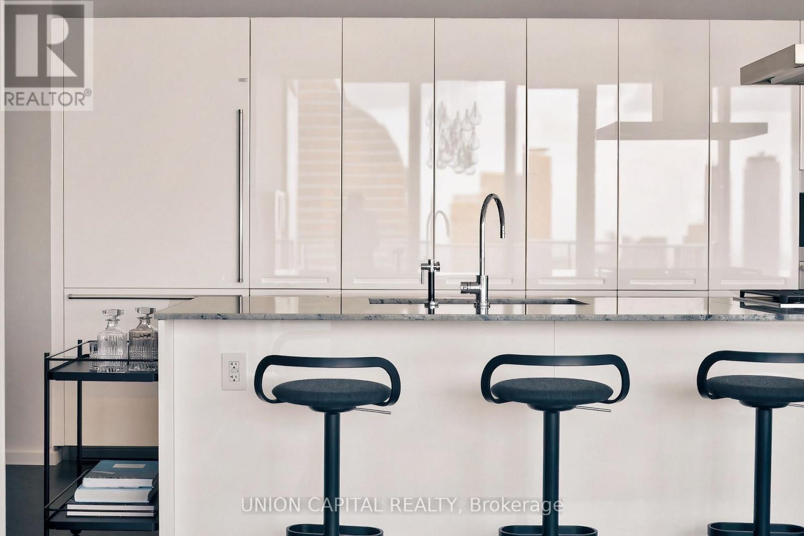 5508 - 180 University Avenue, Toronto, Ontario  M5H 0A2 - Photo 18 - C12959530