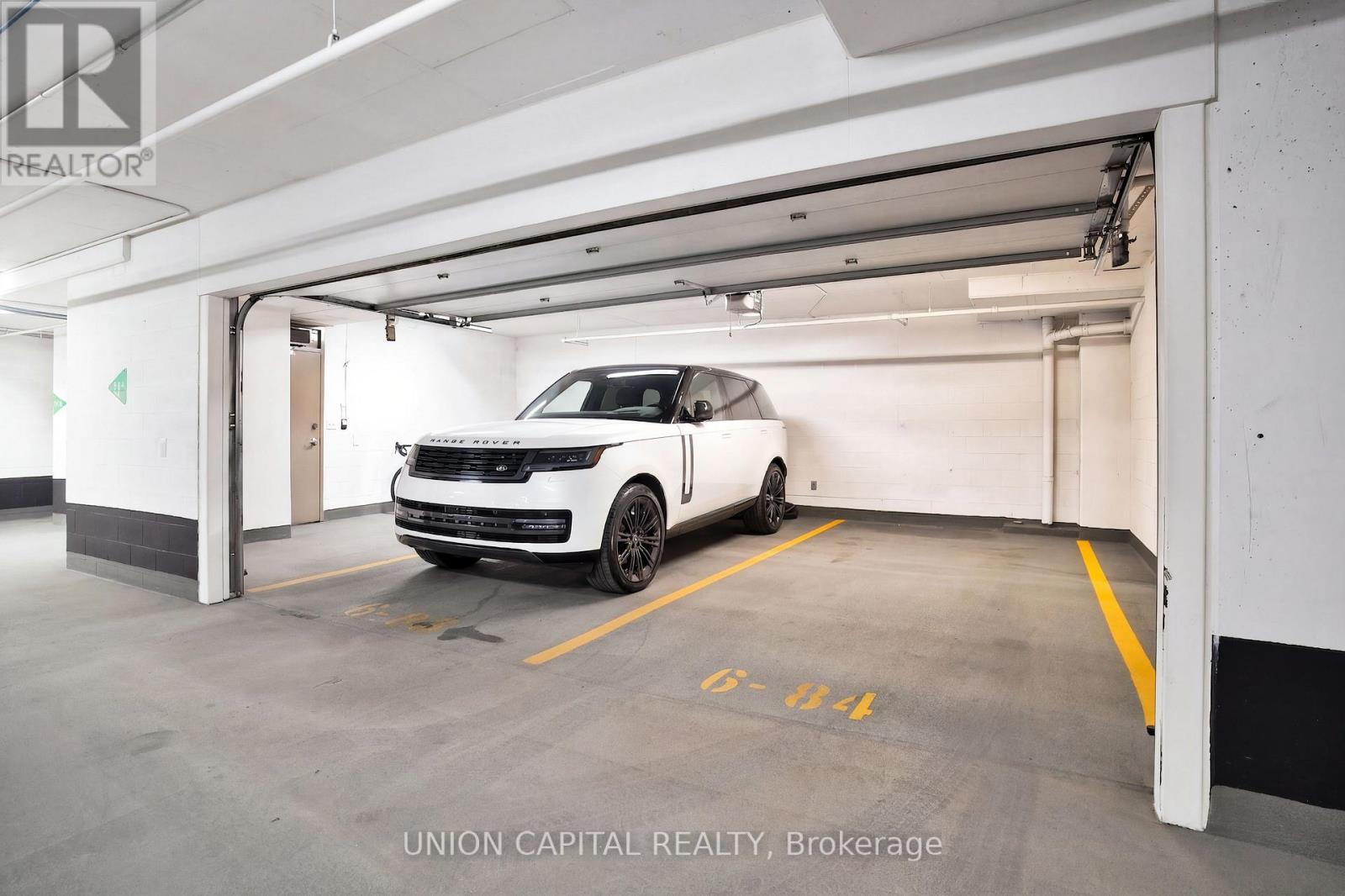 5508 - 180 University Avenue, Toronto, Ontario  M5H 0A2 - Photo 31 - C12959530