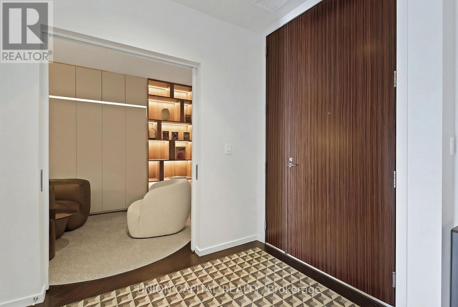 5508 - 180 University Avenue, Toronto, Ontario  M5H 0A2 - Photo 3 - C12959530