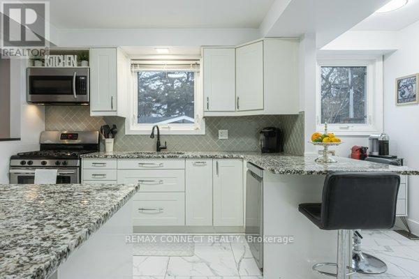 32 Harland Crescent, Ajax, Ontario  L1S 1J9 - Photo 14 - E12961318