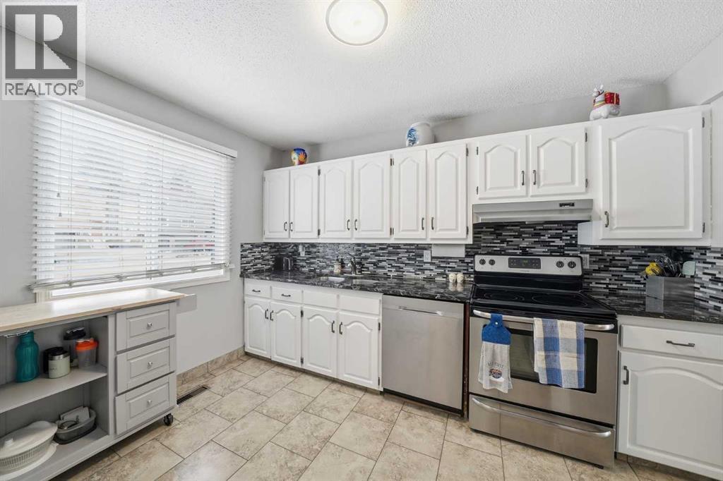 28, 210 86 Avenue SE, Calgary, Alberta  T2H 1N6 - Photo 6 - A2295235