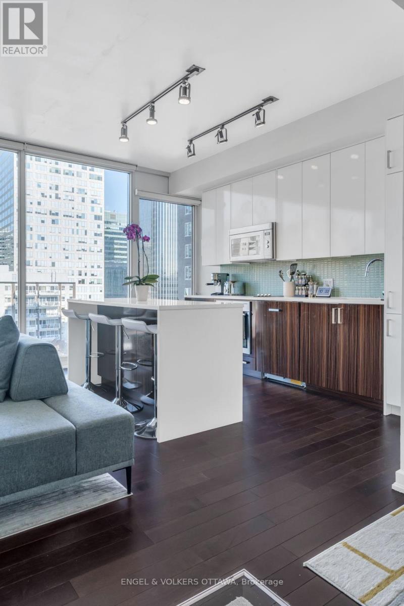 701 - 300 Lisgar Street, Ottawa, Ontario  K2P 0E2 - Photo 16 - X12962132