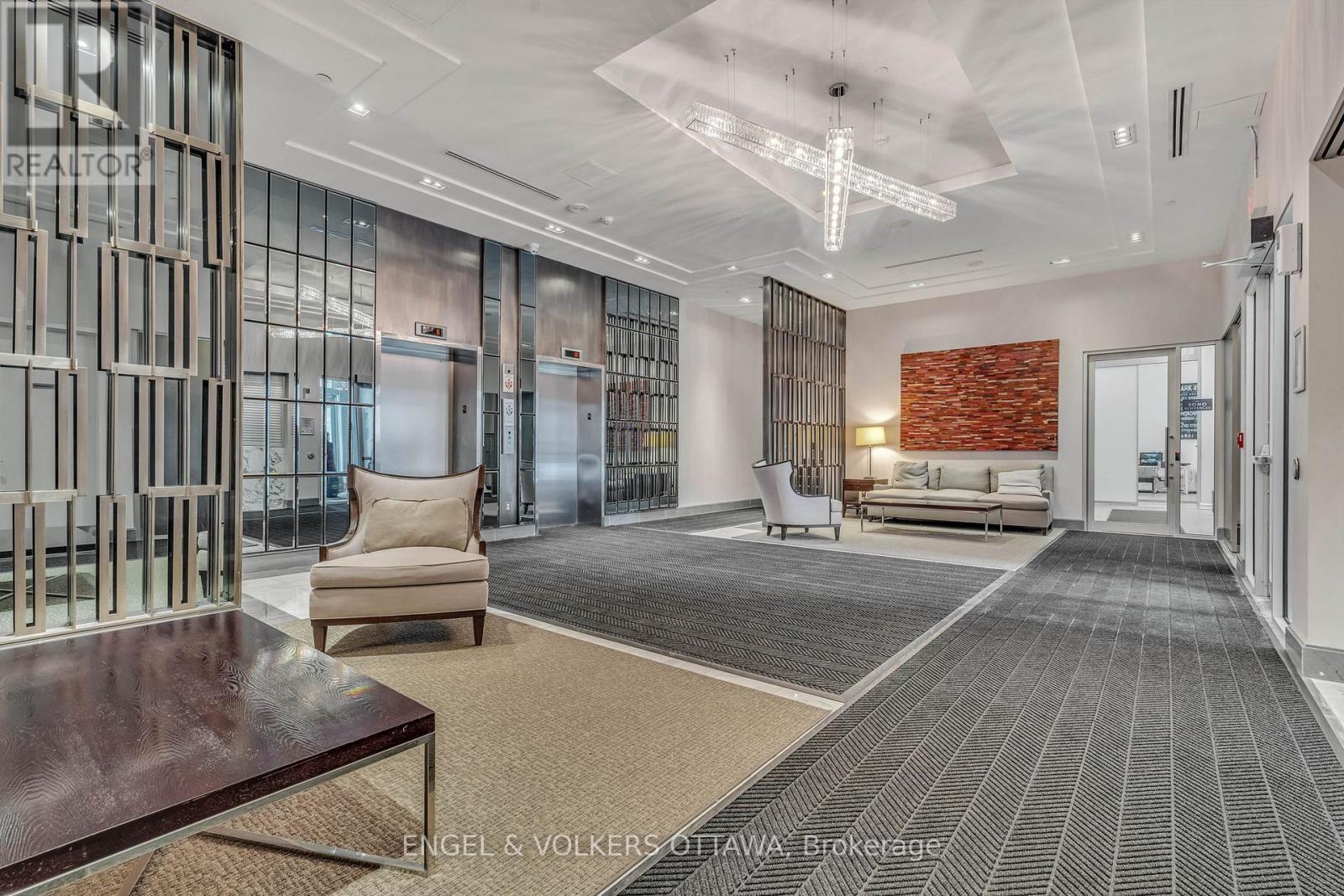 701 - 300 Lisgar Street, Ottawa, Ontario  K2P 0E2 - Photo 4 - X12962132